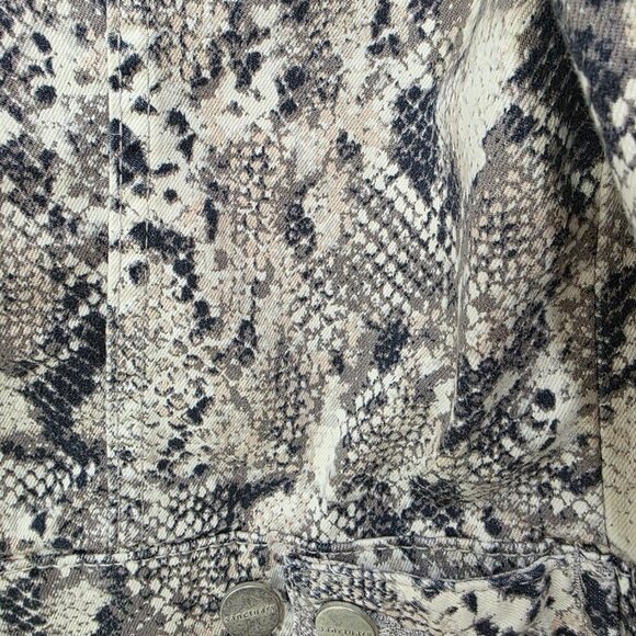 Sanctuary Women’s Snake Print Cropped Jacket – Size S – Animal Print Denim Style - Picture 8 of 12